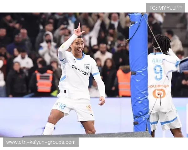 格林伍德点球打破僵局，马赛3比1力克巴黎FC保持法甲争冠悬念